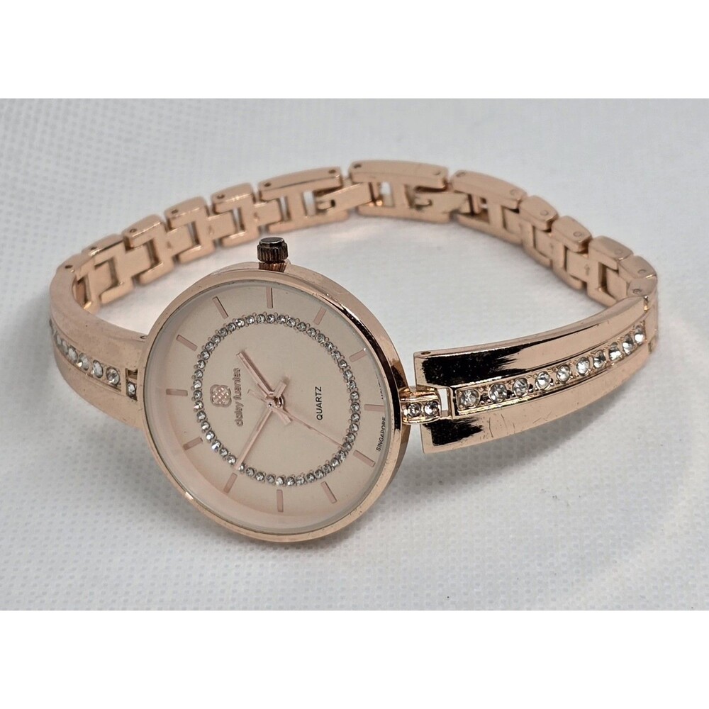 Women's Daisy Fuentes Stylish Trendy Rose Gold Tone Bangle Bracelet Watch 14 - Picture 6 of 8